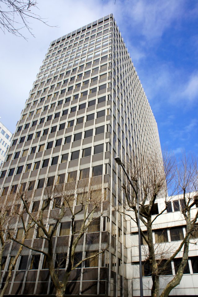 Hochhaus im Theodor-Heuss-Allee, pic2