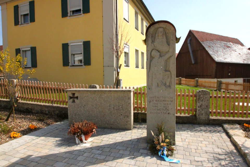 Hochstahl Kriegerdenkmal (2)