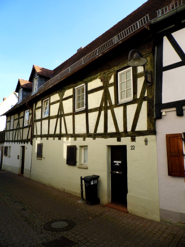 Hofheim, Burggrabenstraße 22