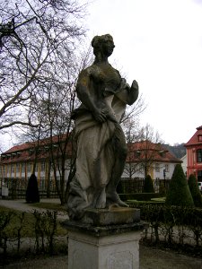 Hofgarten Eichstätt -Statue NW (4)