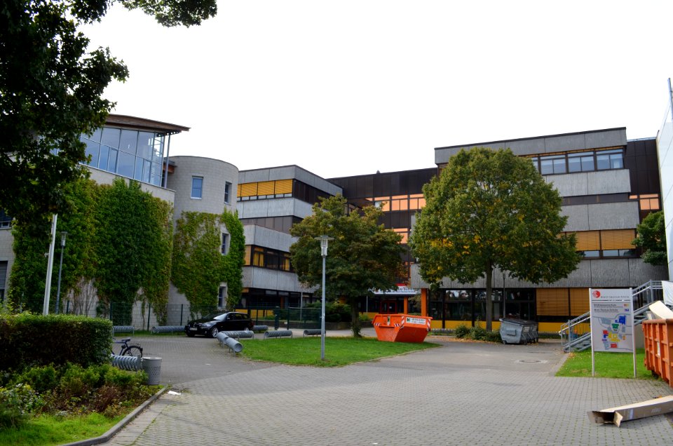 Hofheim, Main-Taunus-Schule (1)