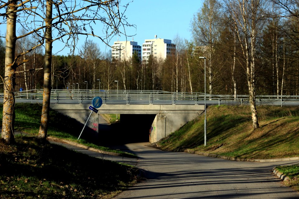 Hoitajanpolku Underpass Oulu 20150511