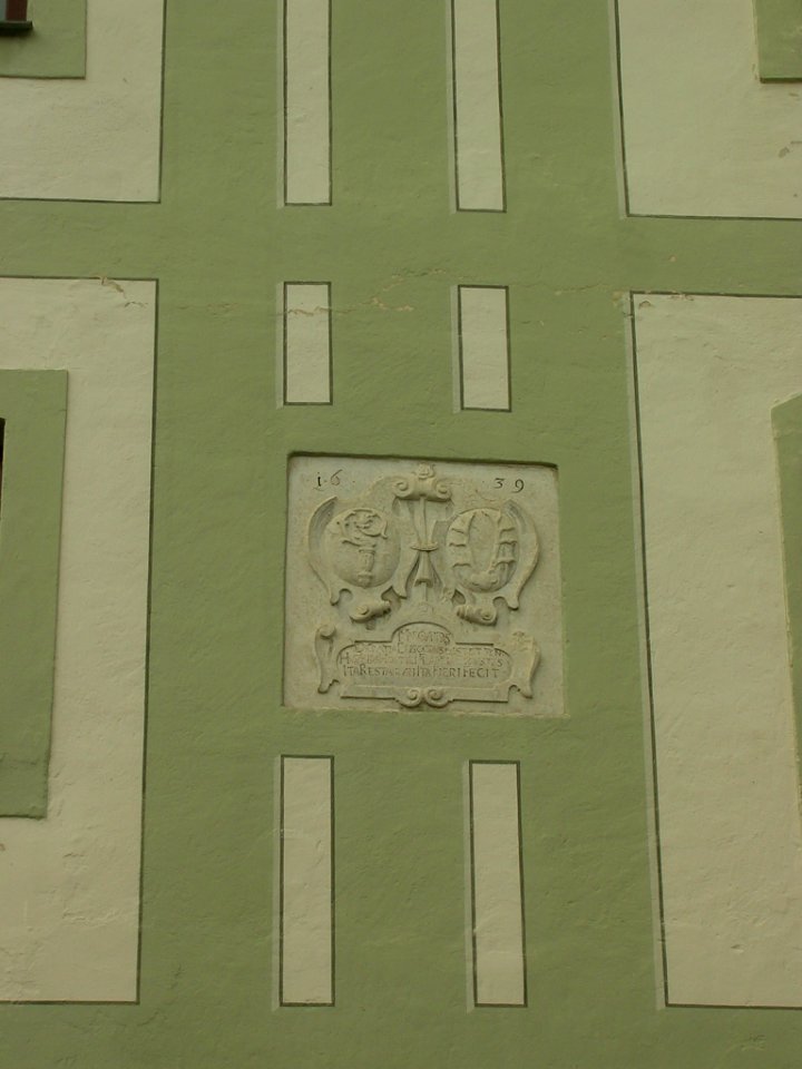 Hofmühl Eichstätt -Ostflügel Giebelbau Wappenstein 1639