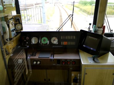 Hokushin 7000 cabin