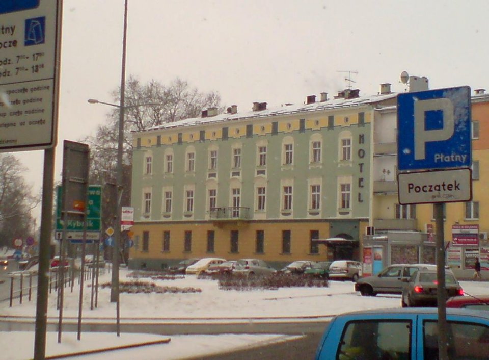 Hotel Polonia Racibórz, plac Dworcowy