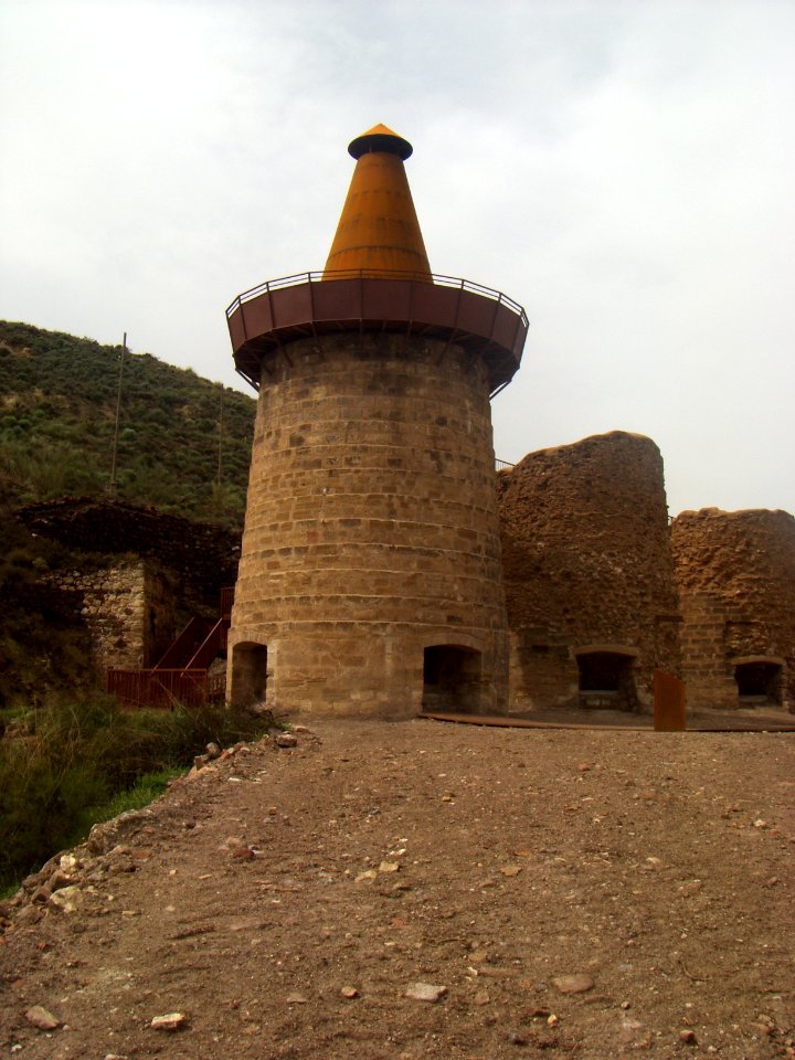 Horno calcinacion lucainena