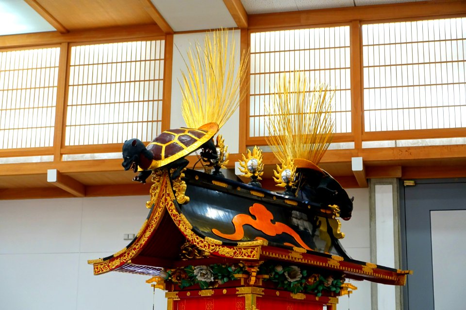Hoju-tai detail, Hachiman shrine - Takayama Festival Float Exhibition Hall - Takayama, Gifu, Japan - DSC06585