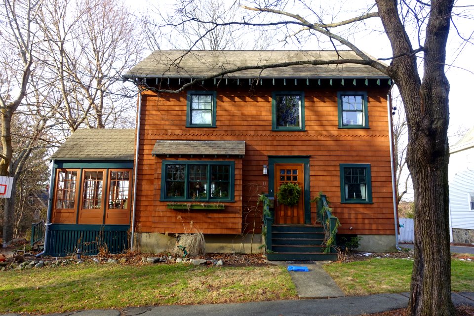 House - Arlington, MA - DSC03643