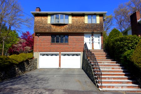 House - Arlington, MA - DSC01438