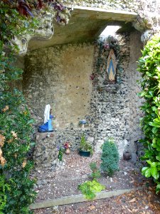 Houlle (Pas-de-Calais) grotte de Lourdes