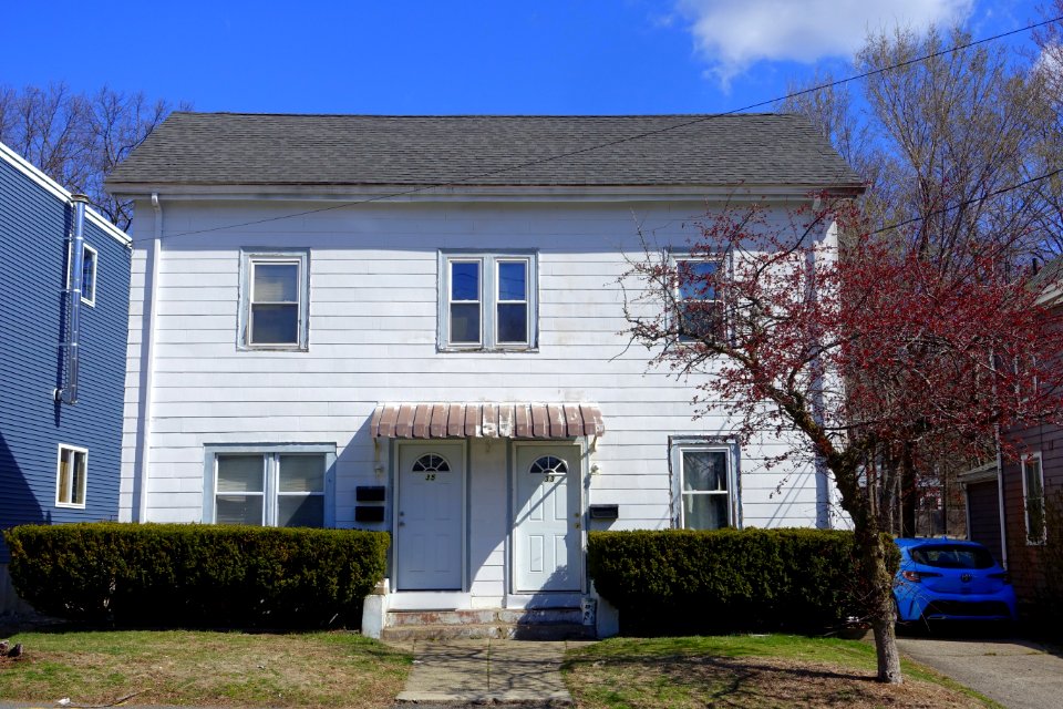 House - Arlington, MA - DSC00132
