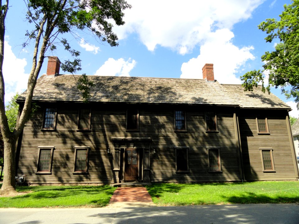 House - Deerfield, MA - DSC01549