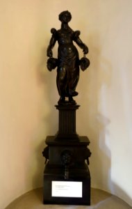 House fountain from the Hof des Anwesens, Albrecht-Durer-Platz 10, by Benedikt Wurzelbauer, c. 1590, bronze, view 1 - Stadtmuseum Fembohaus - Nuremberg, Germany - DSC02320