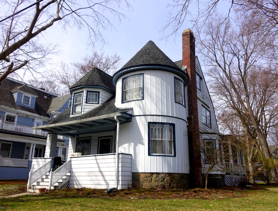 House - Arlington, MA - DSC09464