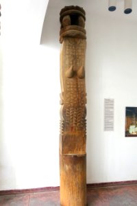House column, Ede - Vietnam Museum of Ethnology - Hanoi, Vietnam - DSC02761