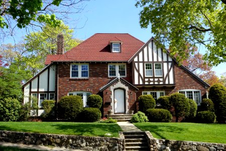House - Arlington, MA - DSC01324