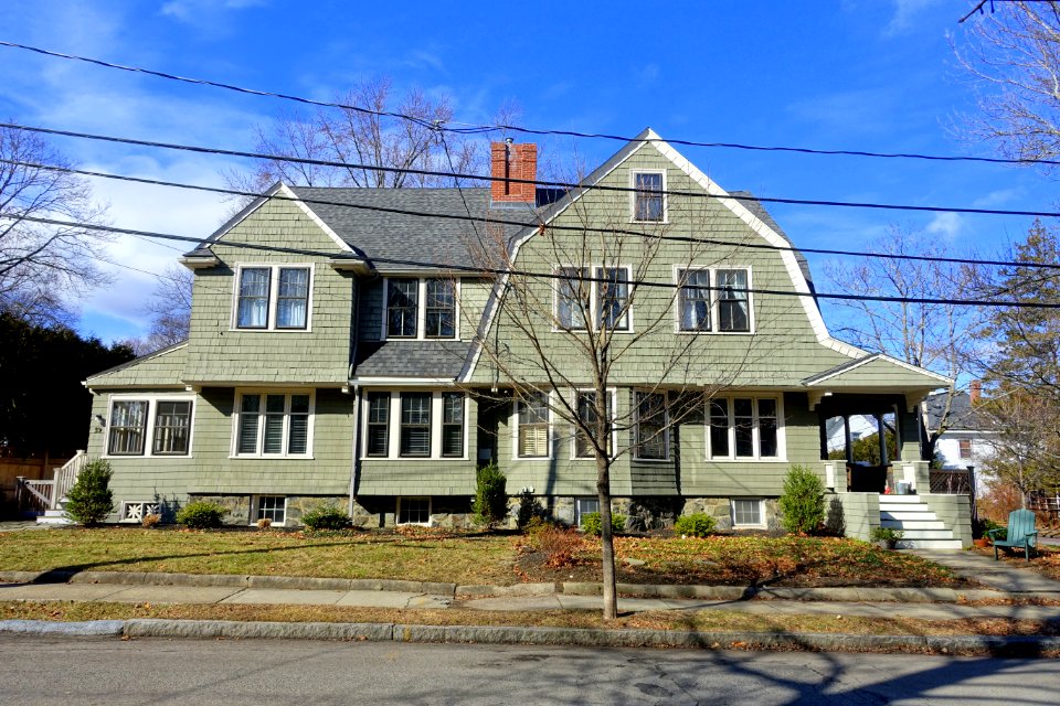 House - Arlington, MA - DSC06479
