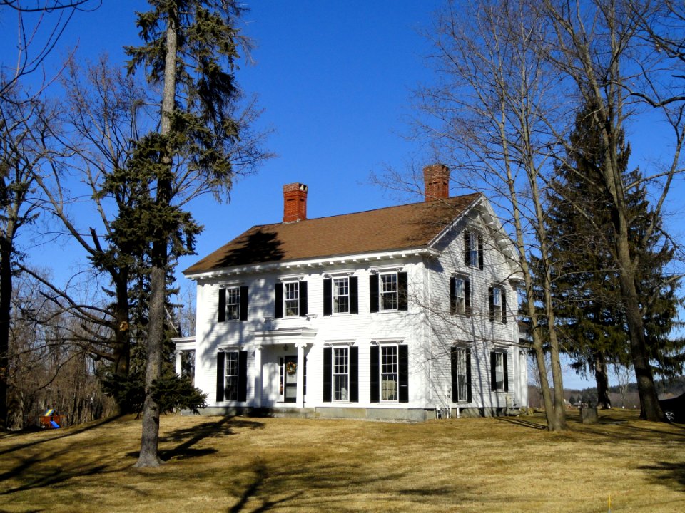House - Groton, MA - DSC04085