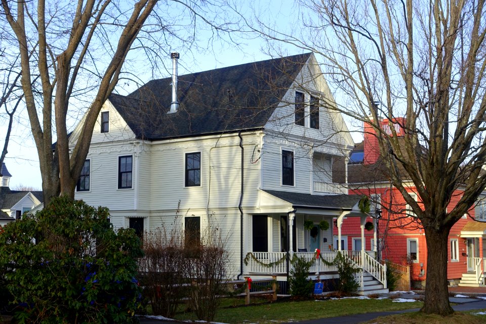 House - Arlington, MA - DSC03582