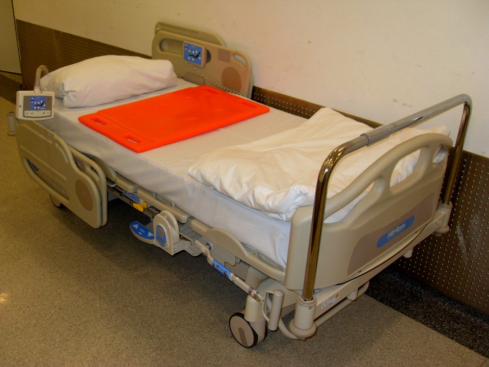 Hospital Bed 2011 CPR