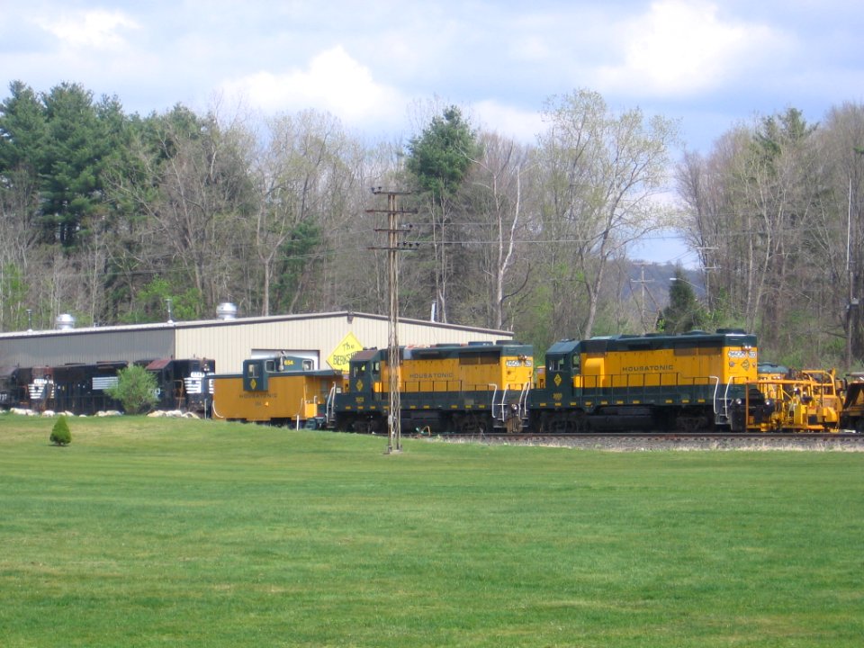 Housatonic Headquarters Canaan 030