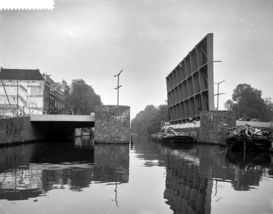 Hortusbrug bijna klaar voor het verkeer, Bestanddeelnr 911-6078