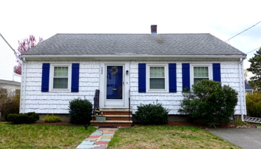 House - Arlington, MA - DSC00518