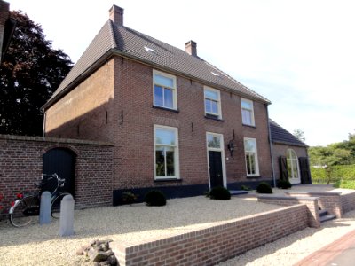 Horssen (Druten) Rijksmonument 22634 domineeswoning Kerkpad 13