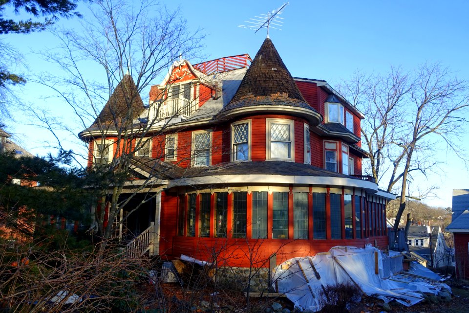 House - Arlington, MA - DSC04350