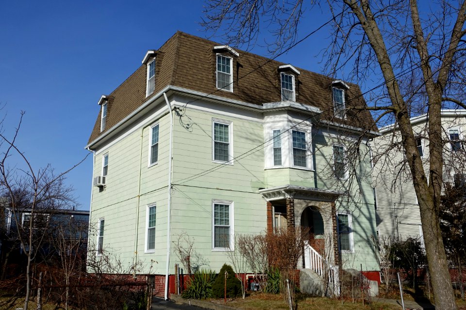 House - Arlington, MA - DSC03793