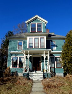 House - Arlington, MA - DSC06086