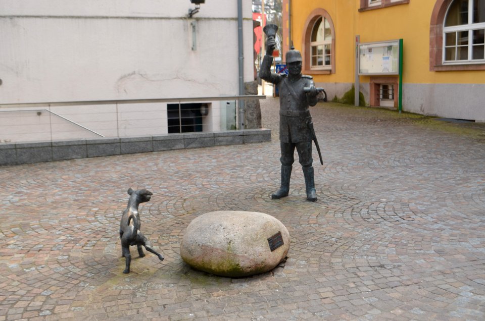 Hornberg, Skulptur Bischwiller-Platz