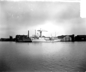 Hospitaalkerkschip De Hoop bijna gereed bij de Zaanlandse Scheepsbouw Zaandam, Bestanddeelnr 907-2015