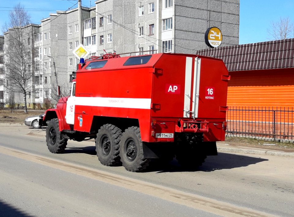 Hose tender (ZiL-131), Kotlas (02)