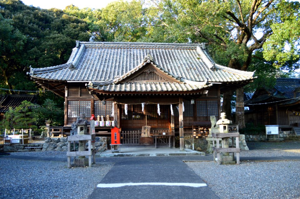 Hosoe-jinja, haiden-1
