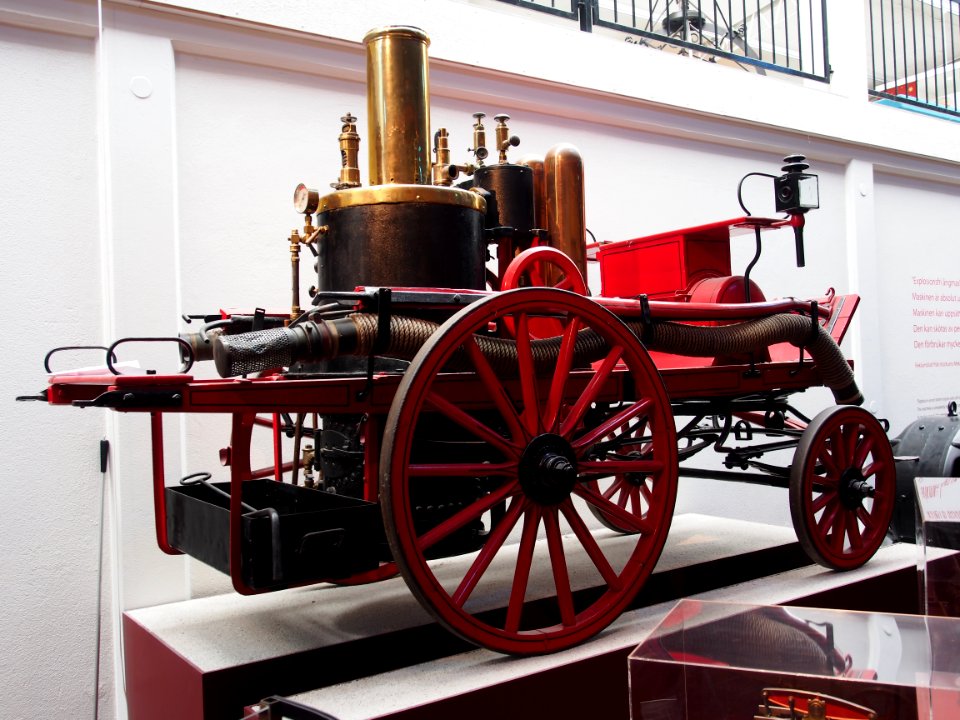 Horse drawn fire engine Teknikens och Sjöfartens hus, Science and Maritime House