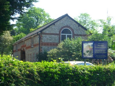 Horsley Evangelical Church, Ockham Road North, East Horsley (May 2014) (1)