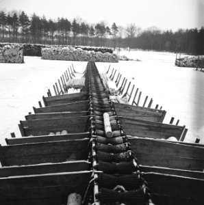 Houtbewerking, boomstammen, lopende banden, sneeuw, Bestanddeelnr 253-6290