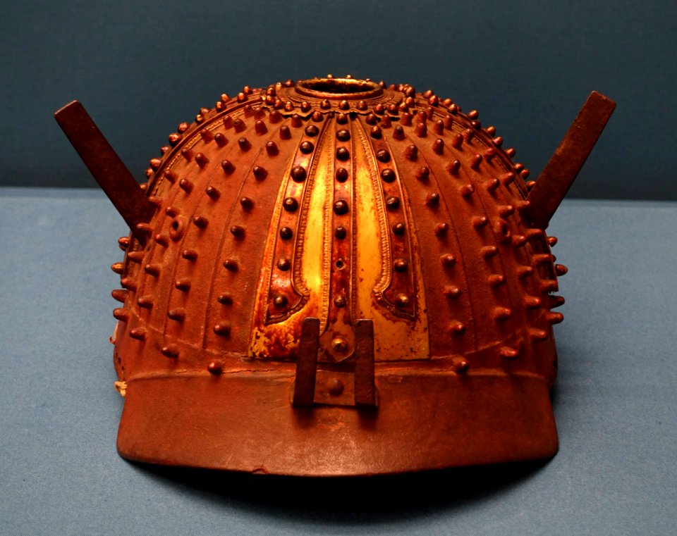 Hoshikabuto style helmet bowl with 20 riveted plates, Japan, Kamakura period, 1200s AD, preserved at Tstutsukowake Shrine, Fukushima - Tokyo National Museum - Tokyo, Japan - DSC09362