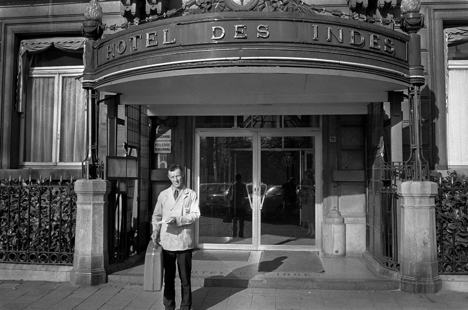 Hotel des Indes , Den Haag sluit vandaag, exterieur, Bestanddeelnr 925-0889