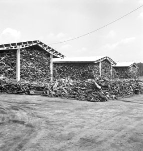 Houtopslagplaatsen, overkappingen, Bestanddeelnr 253-6091