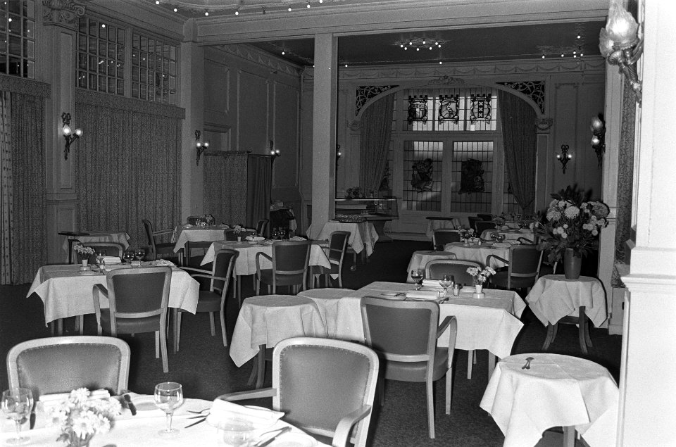 Hotel des Indes , Den Haag sluit vandaag, interieur, Bestanddeelnr 925-0890