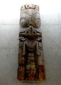 House-front pole, section, Haida, British Columbia - Museum of Anthropology, University of British Columbia - DSC08714