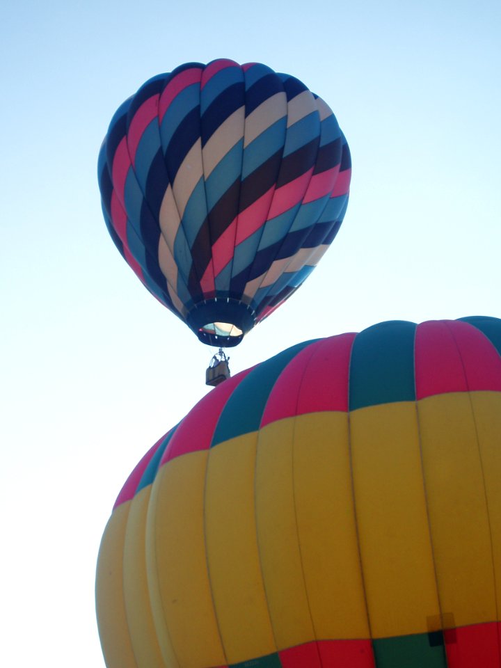 Hot air balloons 16
