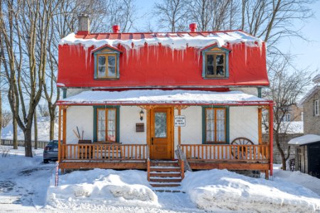 House in Charlesbourg, Quebec City 01