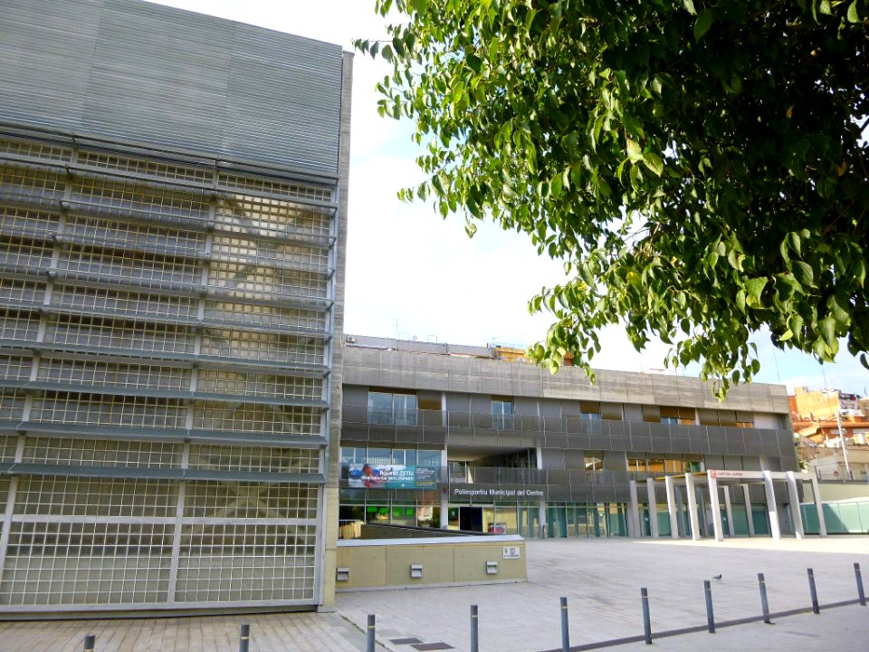 Hospitalet de Llobregat - Poliesportiu Municipal del Centre 2