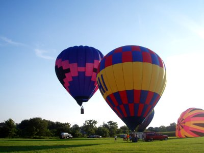 Hot air balloons 32