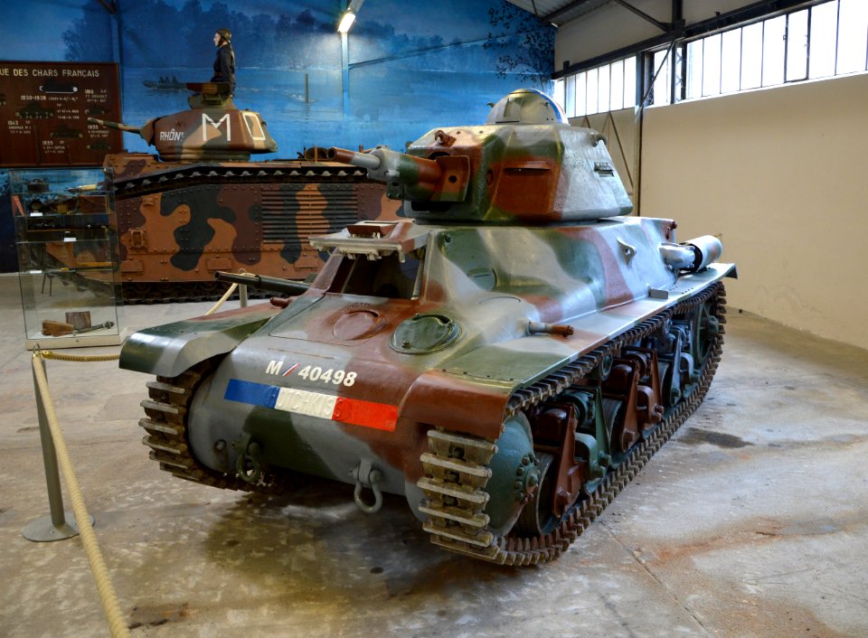 Hotchkiss H-39 in the Musée des Blindés