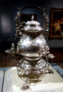 Hot Water Urn and Stand, James Shruder, London, England, 1752, silver - Cincinnati Art Museum - DSC04395