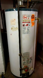 Hot water heater with pipe
